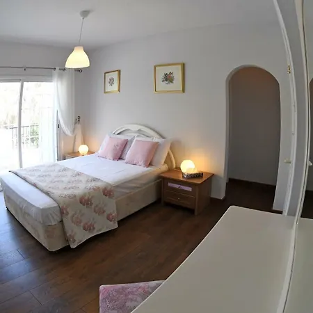 Bobby's Beach House Holiday home Larnaca