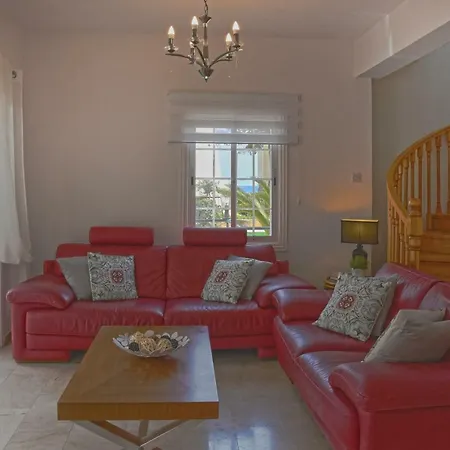 Bobby's Beach House Holiday home