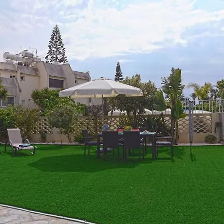 Bobby's Beach House